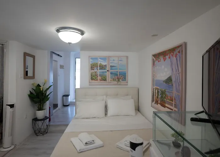 Spacious In Little Venice Mykonos By μρs * Mykonos Town