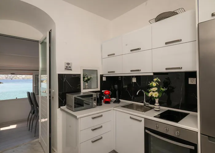 Spacious In Little Venice Mykonos By μρs Mykonos Town