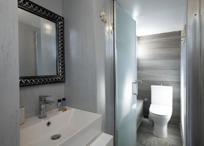 Spacious In Little Venice Mykonos By μρs * Mykonos Town